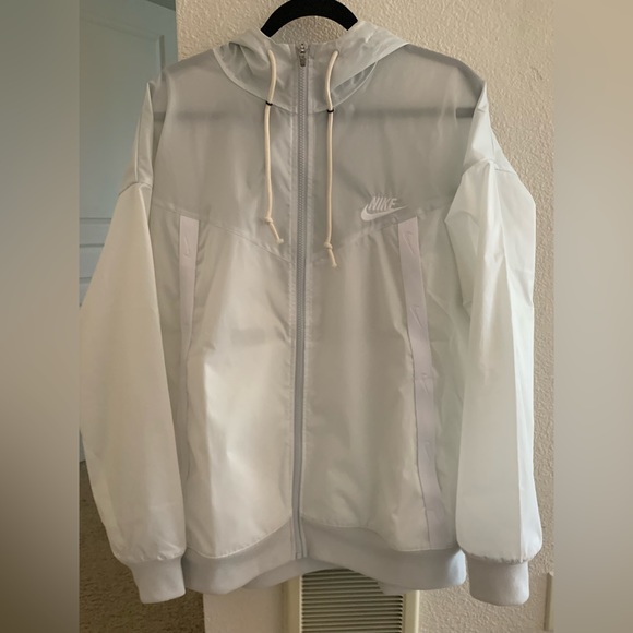 Nike Windrunner Jacket - Picture 4 of 9